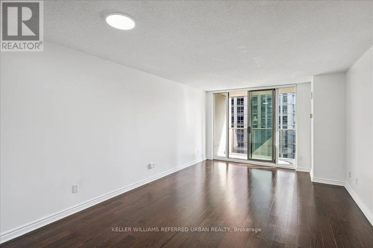 #1911 - 750 BAY STREET