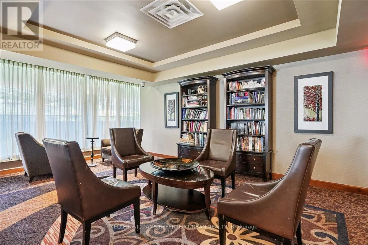 #1911 - 750 BAY STREET