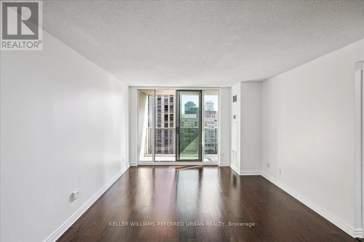#1911 - 750 BAY STREET