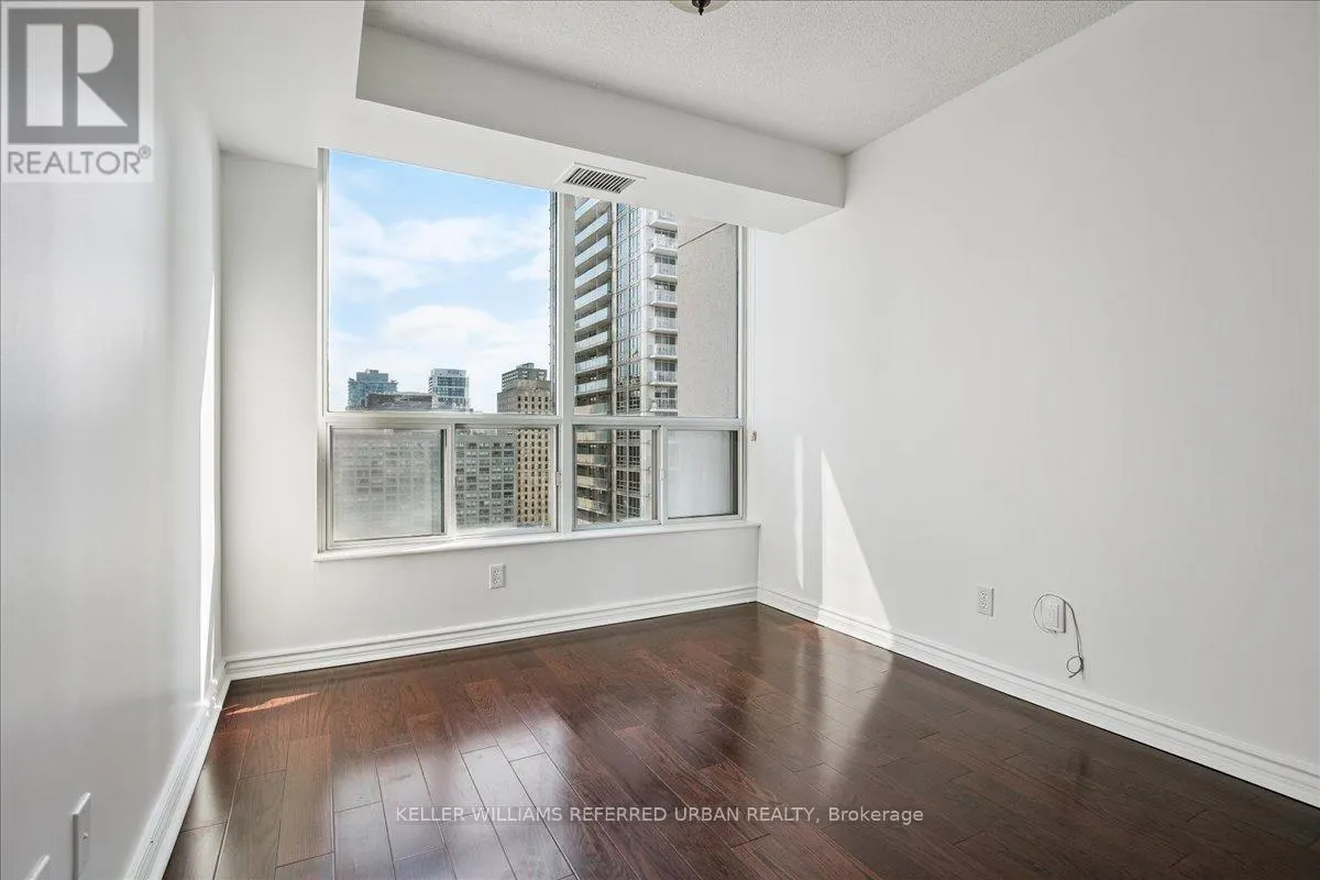 #1911 - 750 BAY STREET