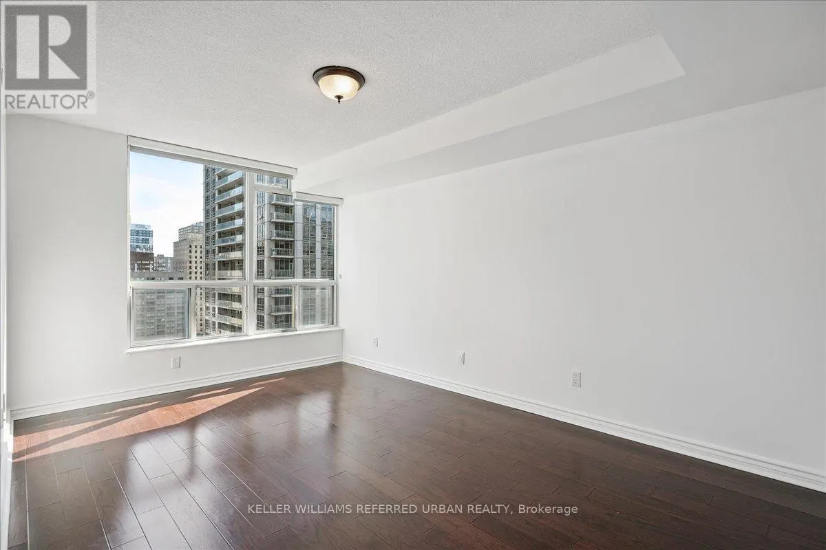 #1911 - 750 BAY STREET