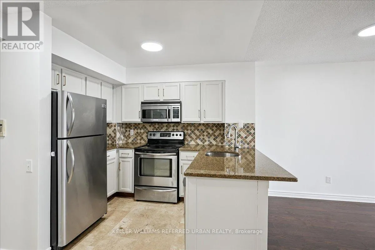 #1911 - 750 BAY STREET