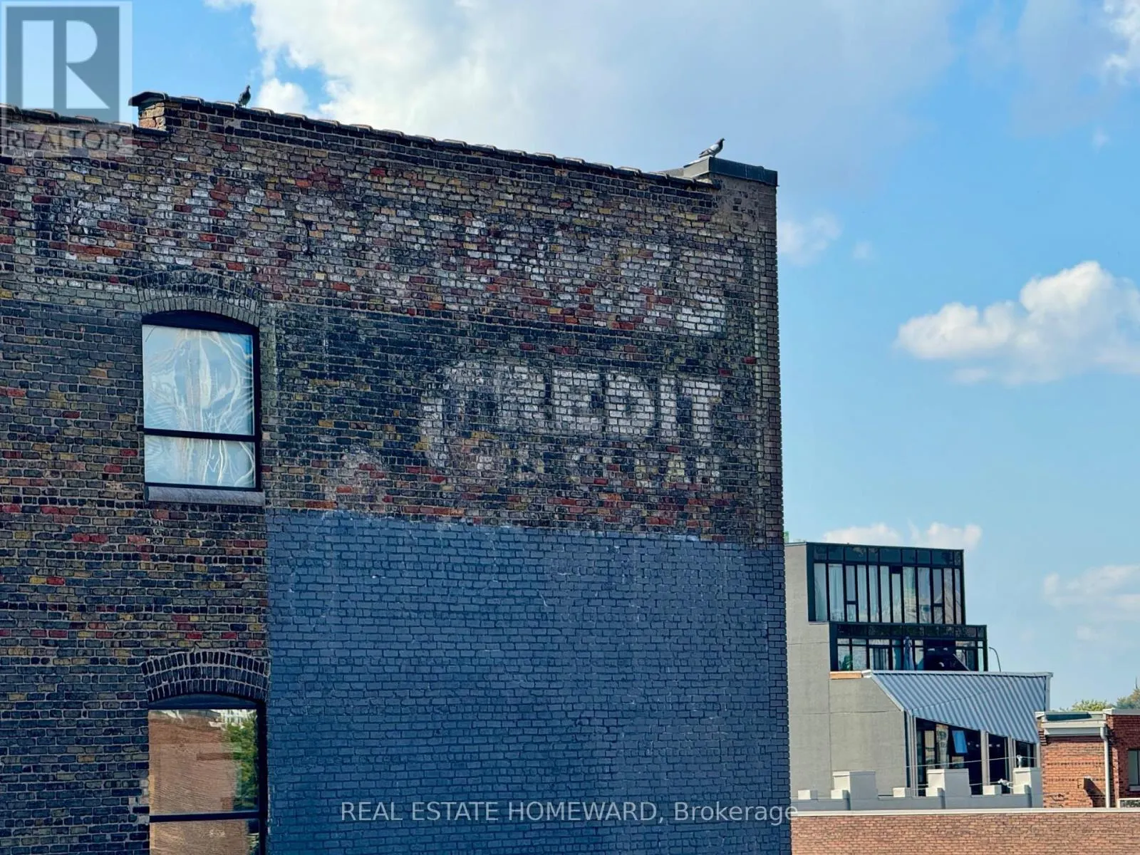 501 - 608 RICHMOND STREET W