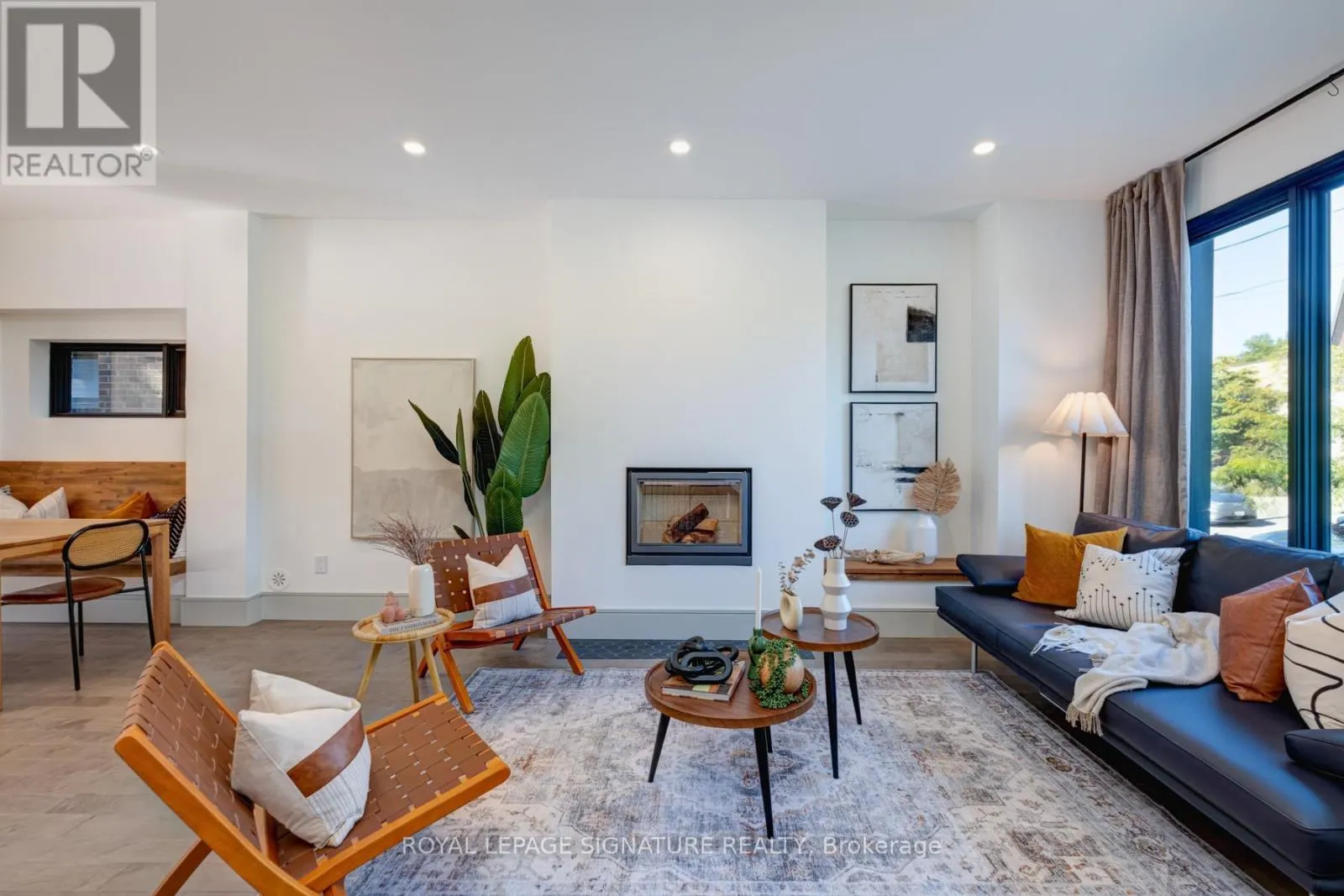 6 MACNAUGHTON ROAD