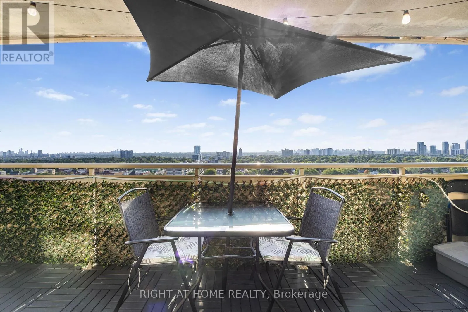 1610 - 1338 YORK MILLS ROAD