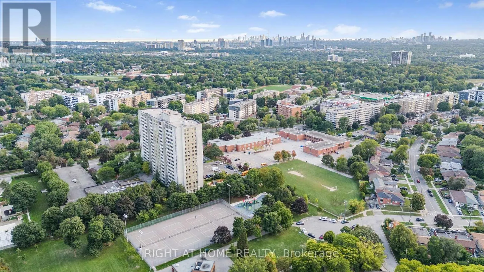 1610 - 1338 YORK MILLS ROAD