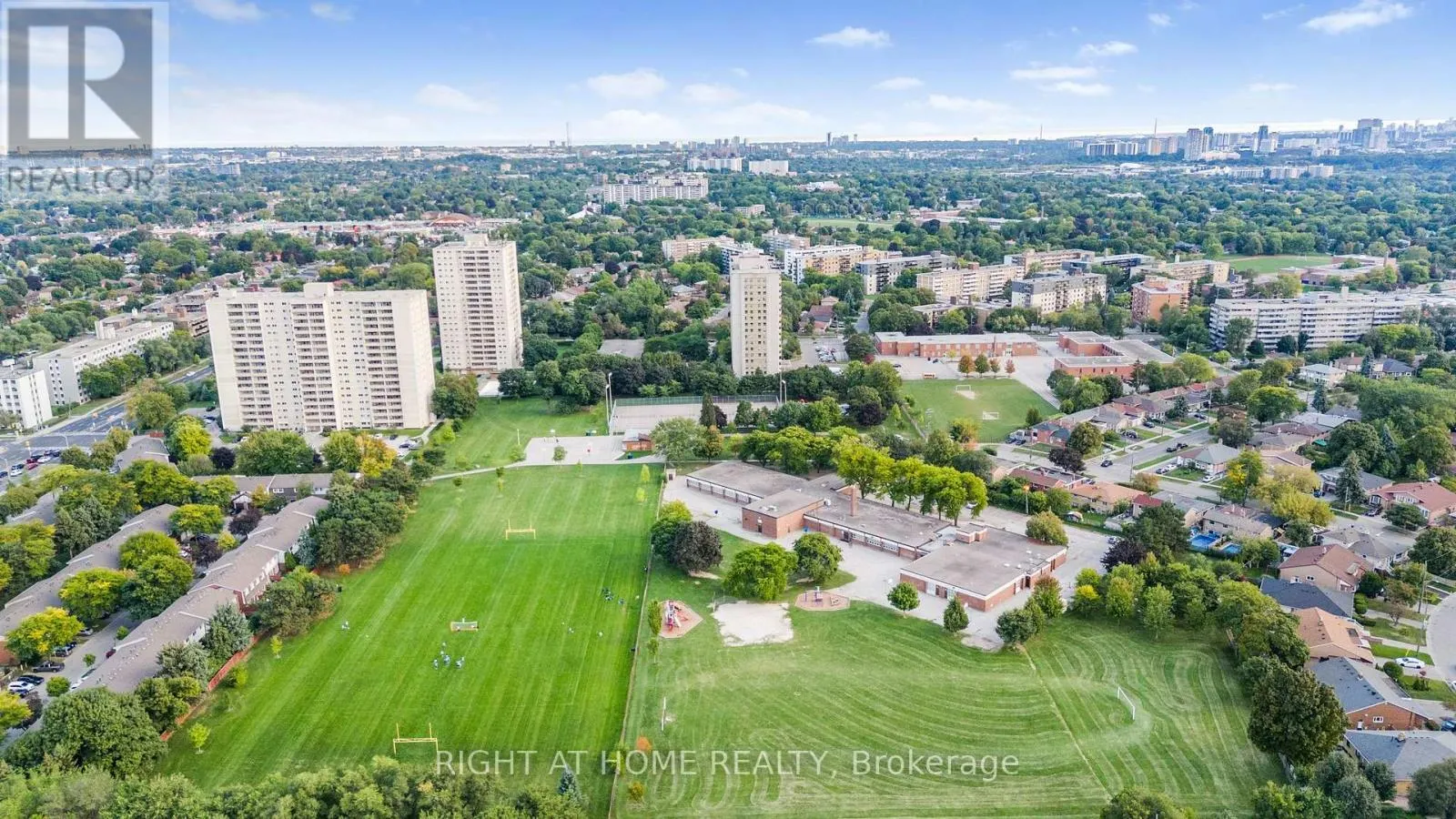 1610 - 1338 YORK MILLS ROAD