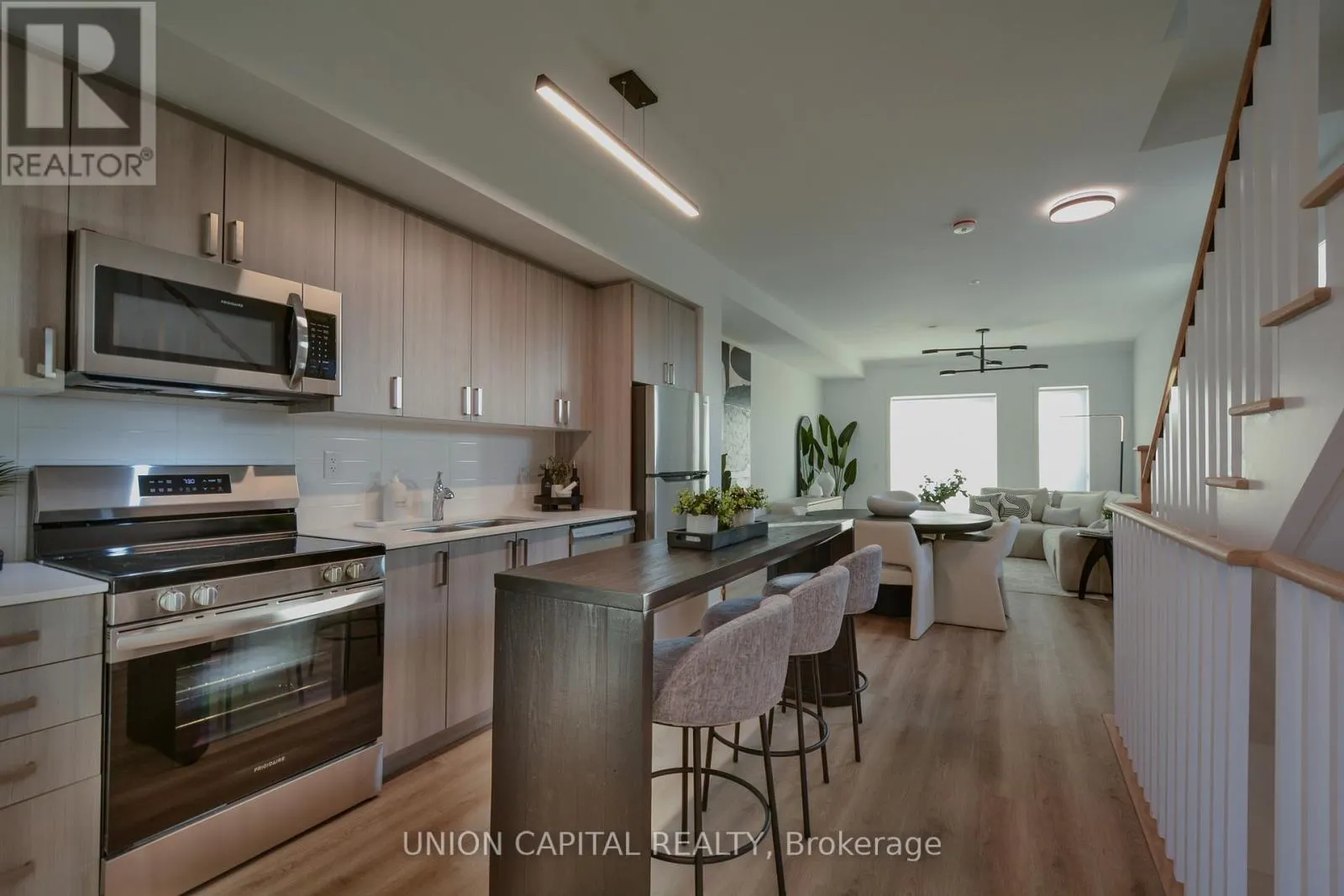 48 CASE OOTES DRIVE
