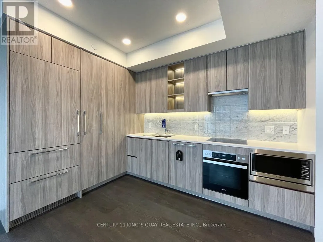 1209 - 85 MCMAHON DRIVE