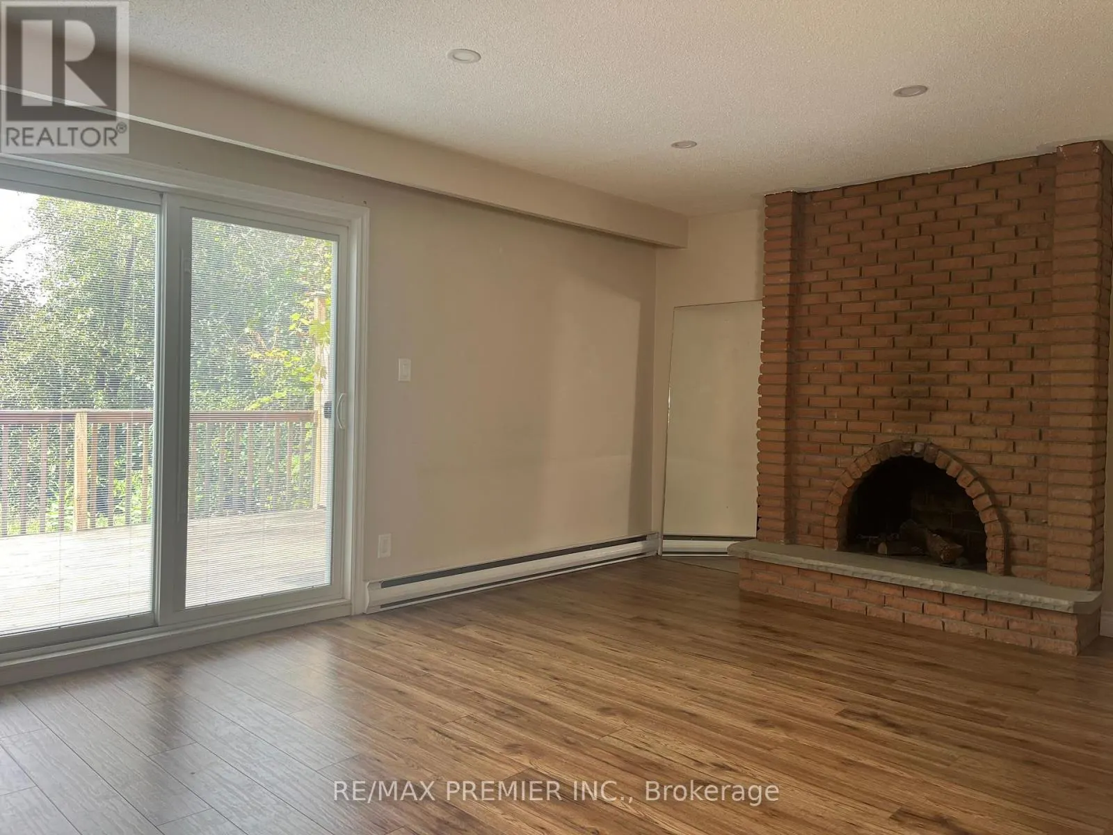 MAIN - 82 ANGUS DRIVE