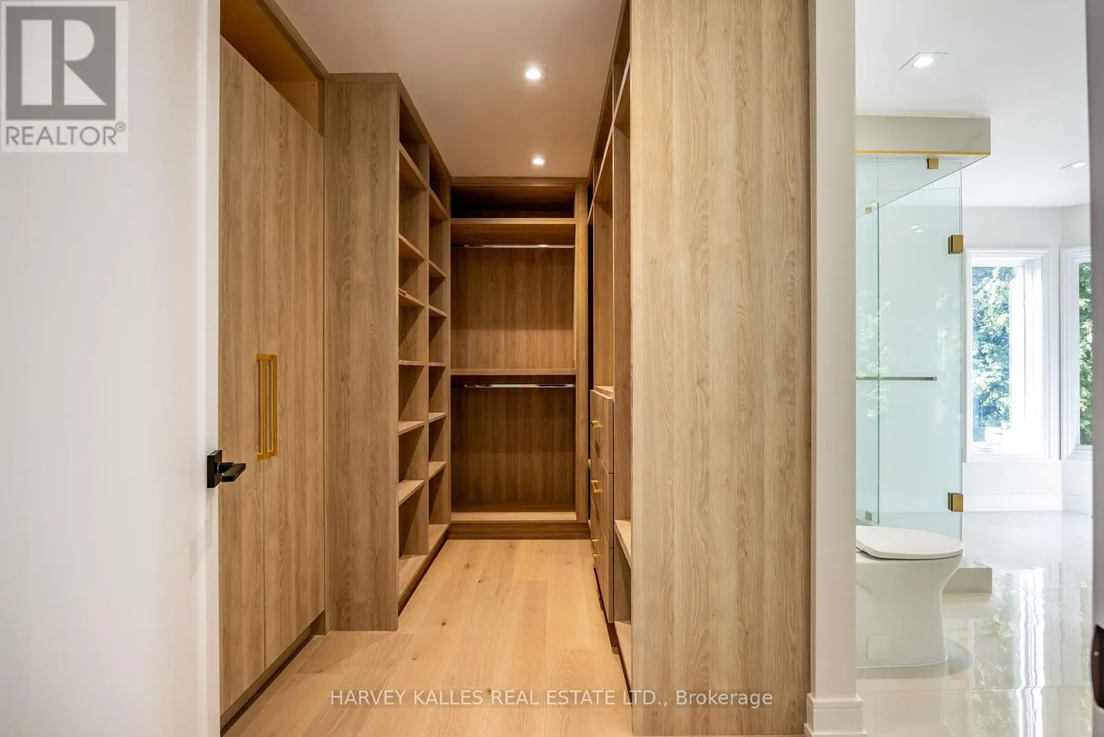 354 BESSBOROUGH DRIVE