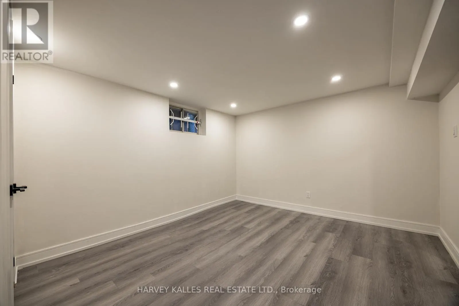 354 BESSBOROUGH DRIVE
