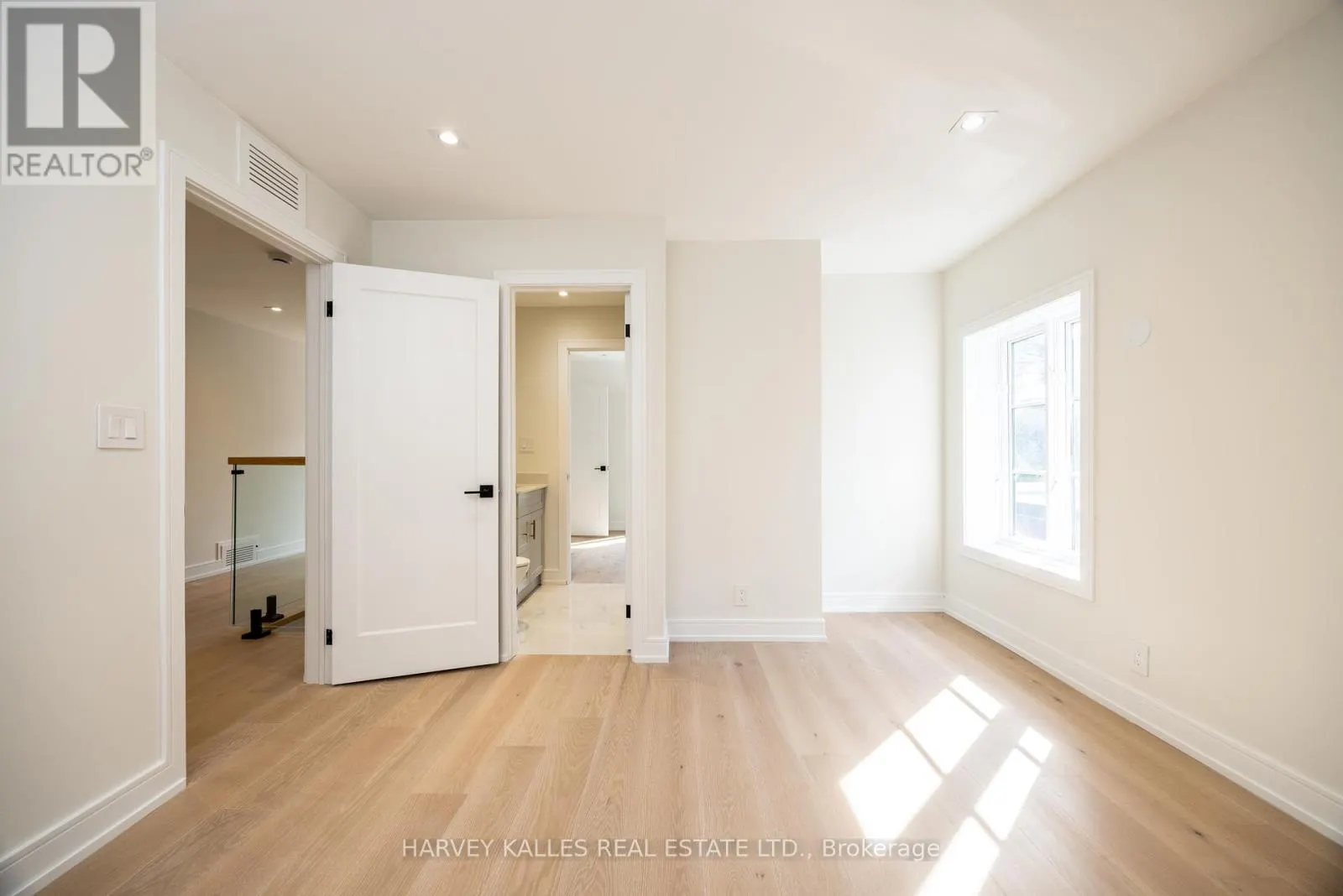 354 BESSBOROUGH DRIVE