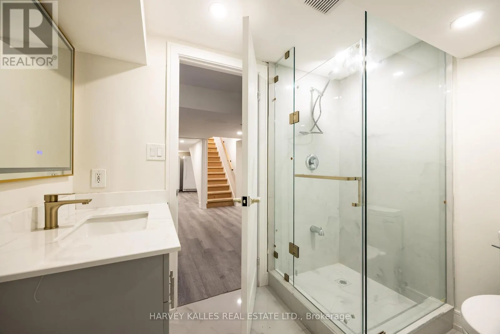 354 BESSBOROUGH DRIVE