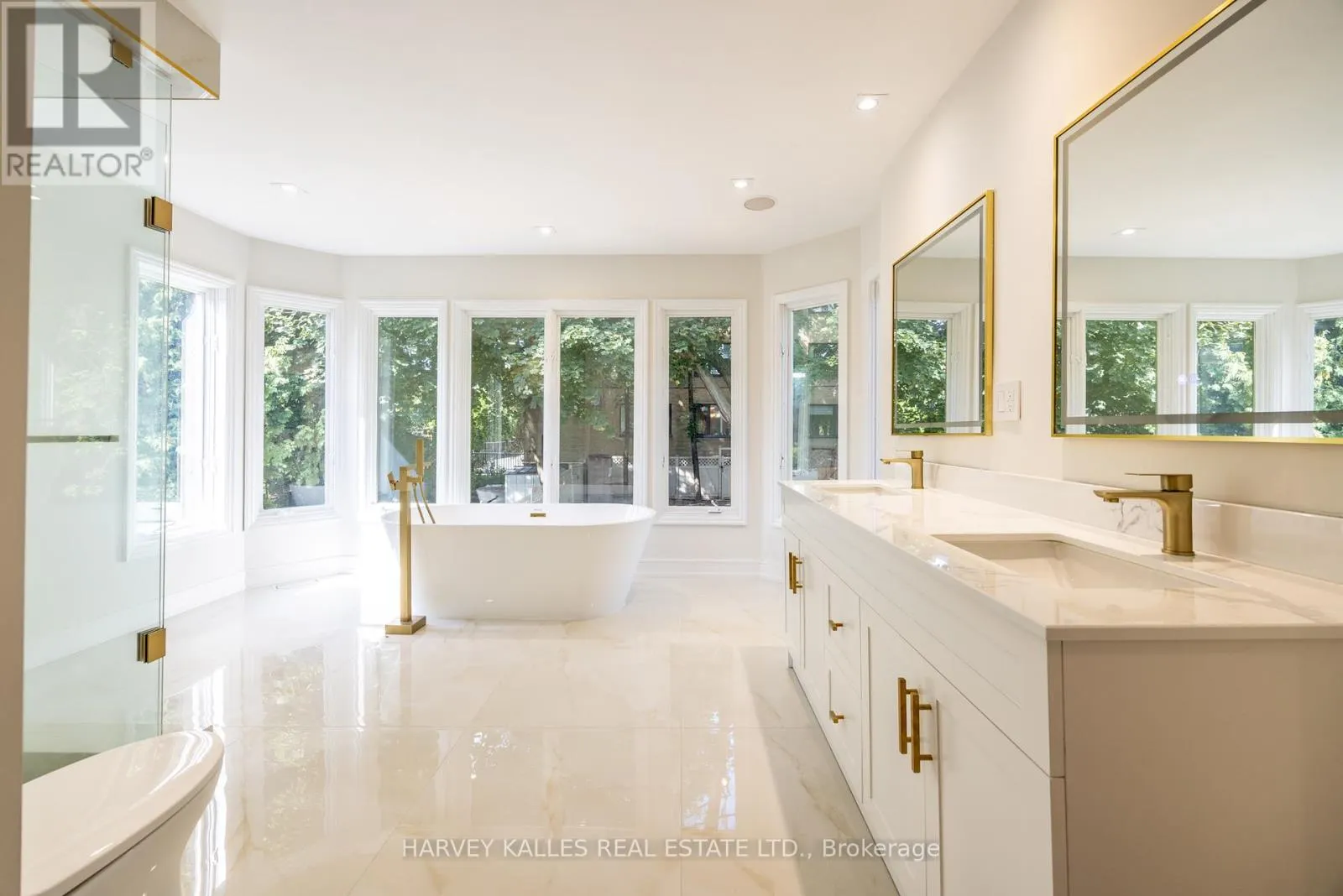 354 BESSBOROUGH DRIVE