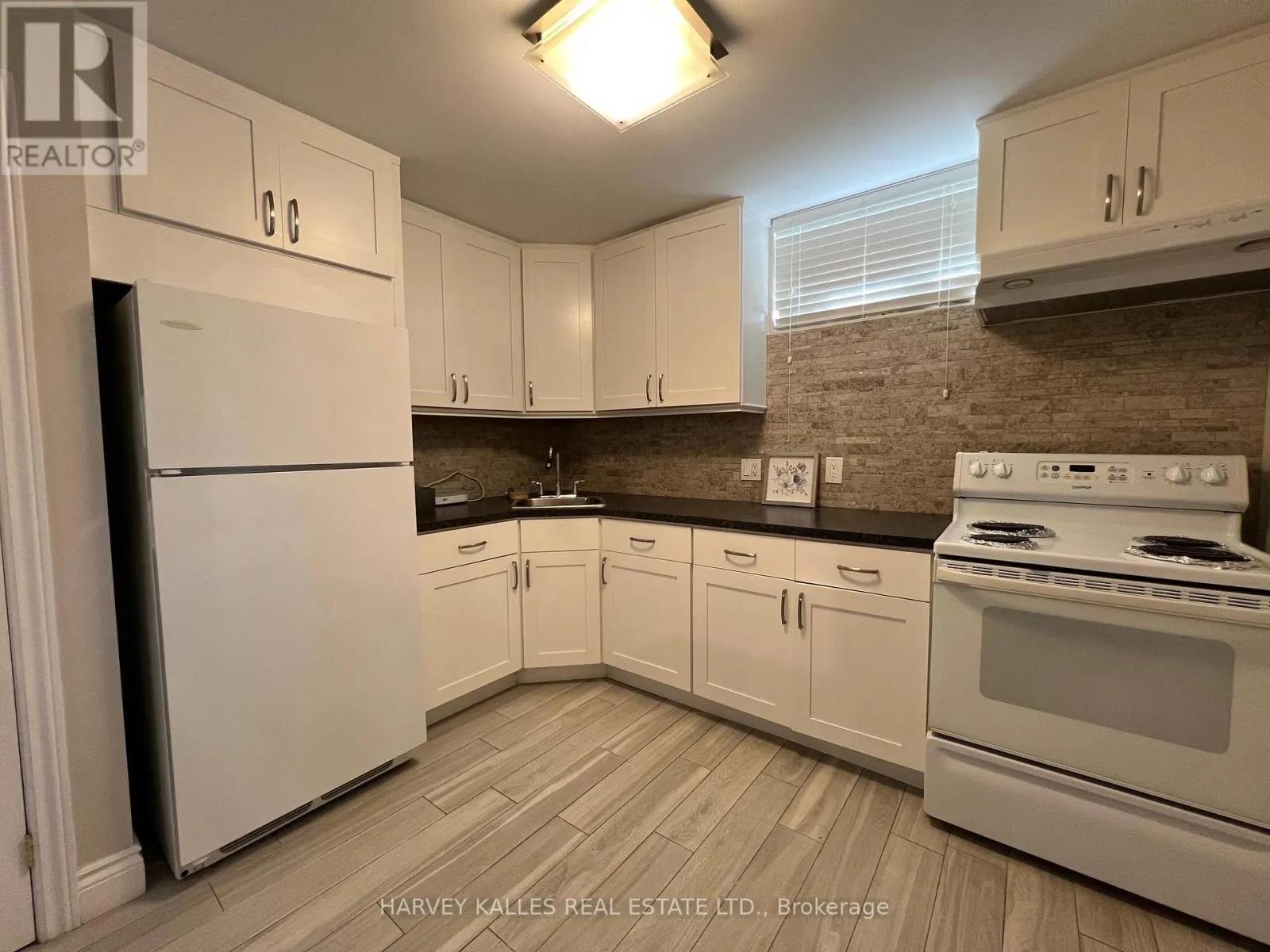 BSMNT #2 - 118 ALMORE AVENUE