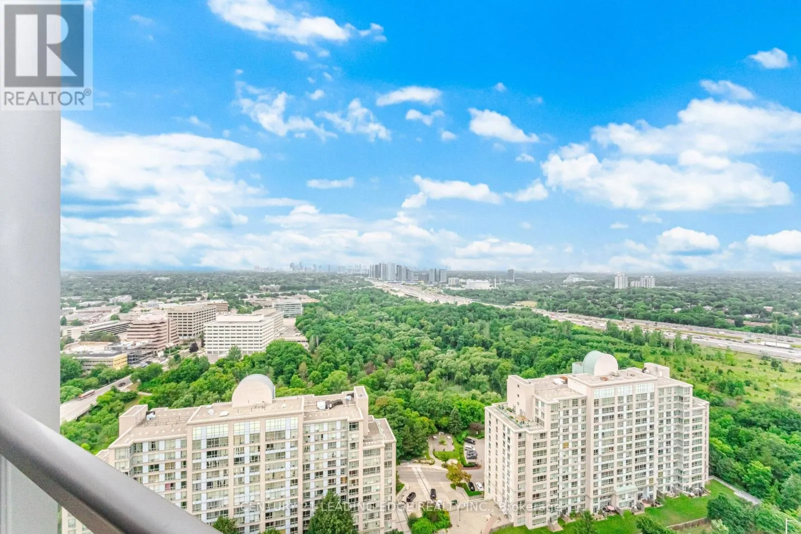 PH05 - 18 GRAYDON HALL DRIVE
