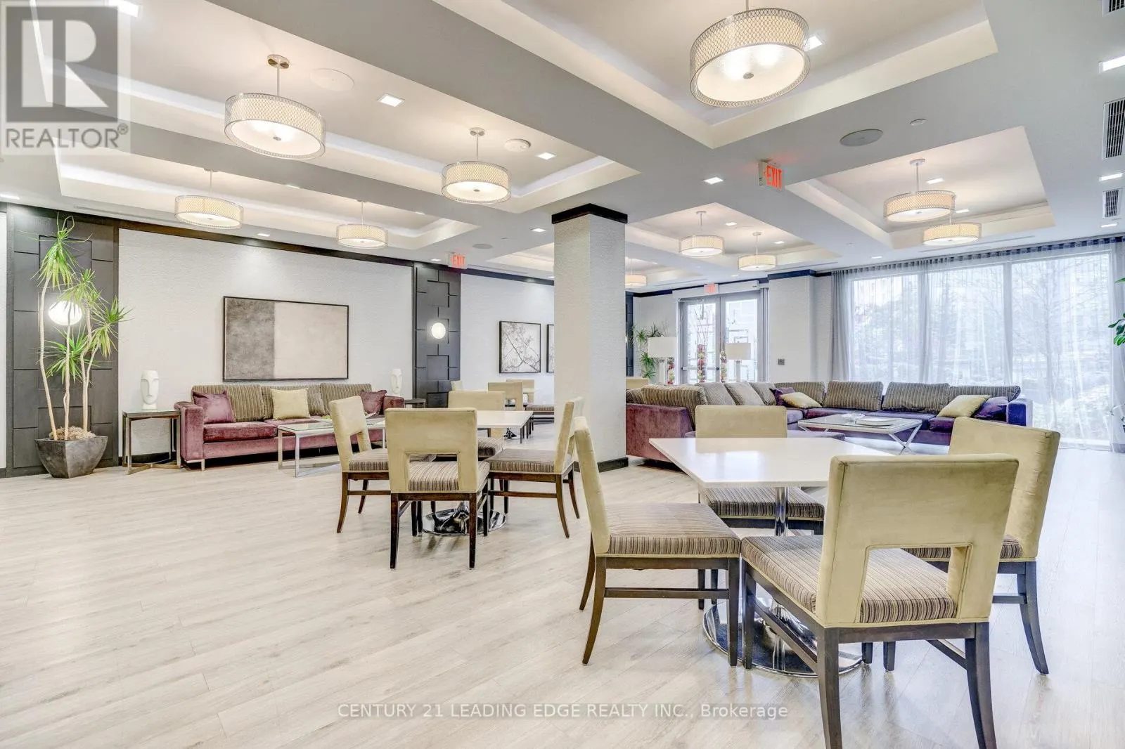 PH05 - 18 GRAYDON HALL DRIVE