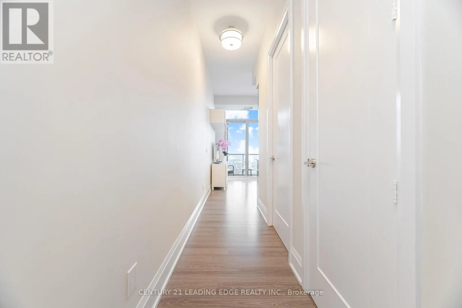 PH05 - 18 GRAYDON HALL DRIVE