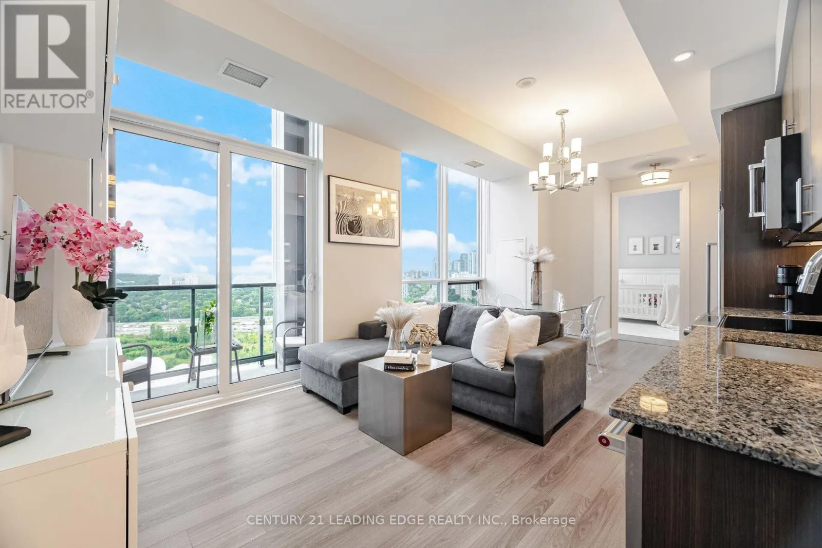 PH05 - 18 GRAYDON HALL DRIVE