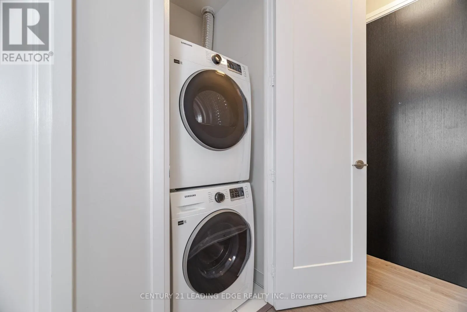 PH05 - 18 GRAYDON HALL DRIVE