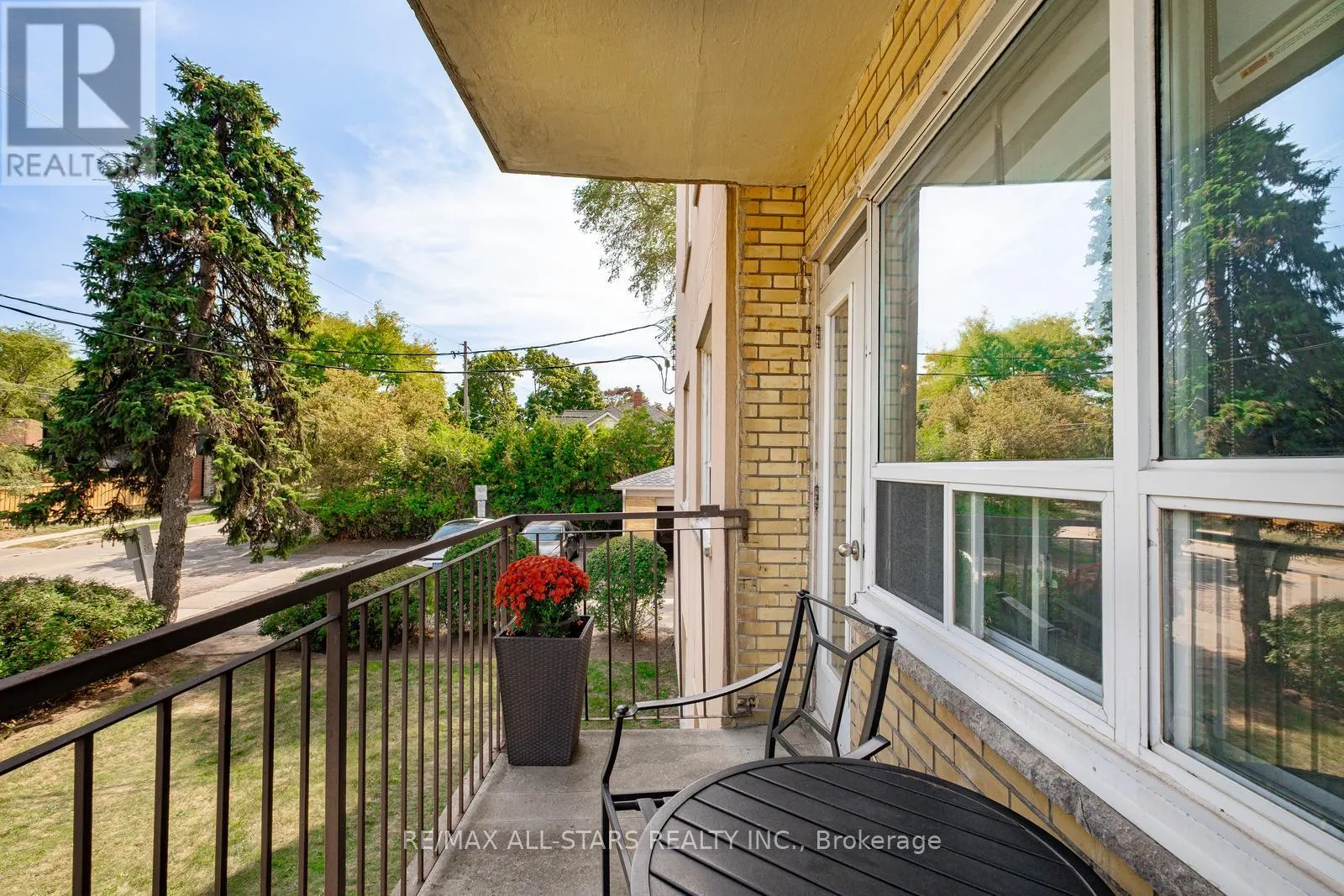 201 - 219 WILSON AVENUE