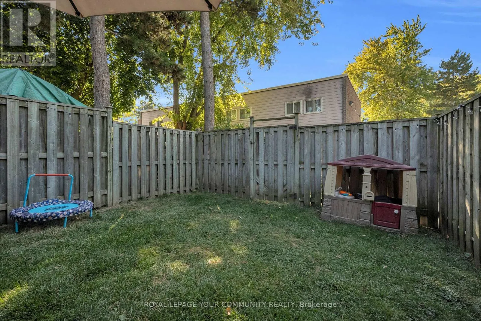 39 PEPPER VINEWAY