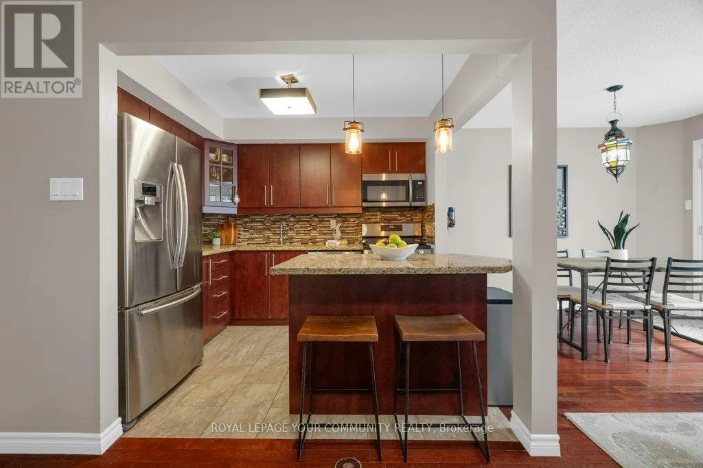 39 PEPPER VINEWAY
