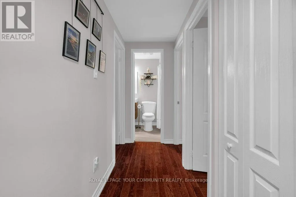 39 PEPPER VINEWAY