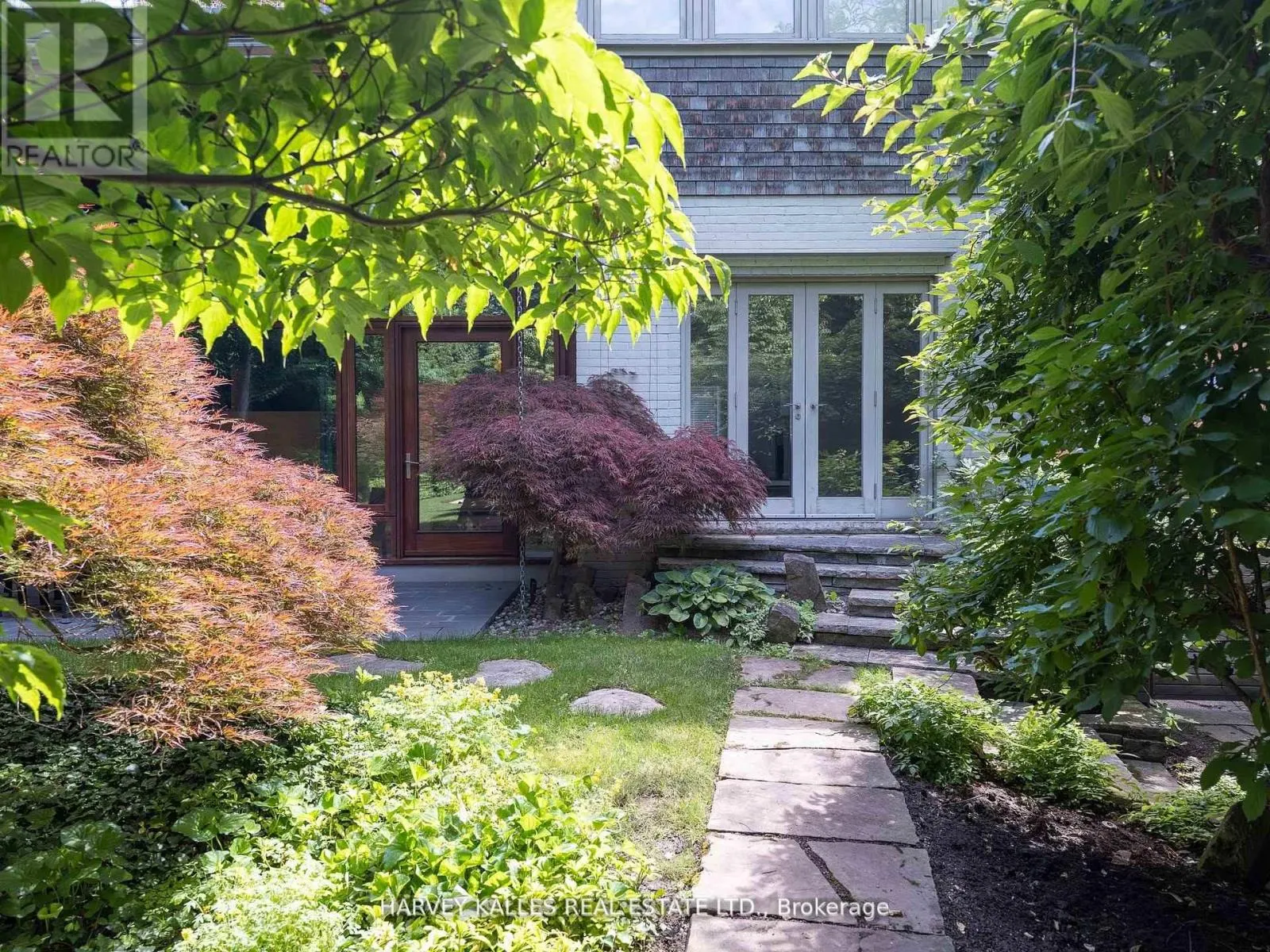 38 DUNVEGAN ROAD