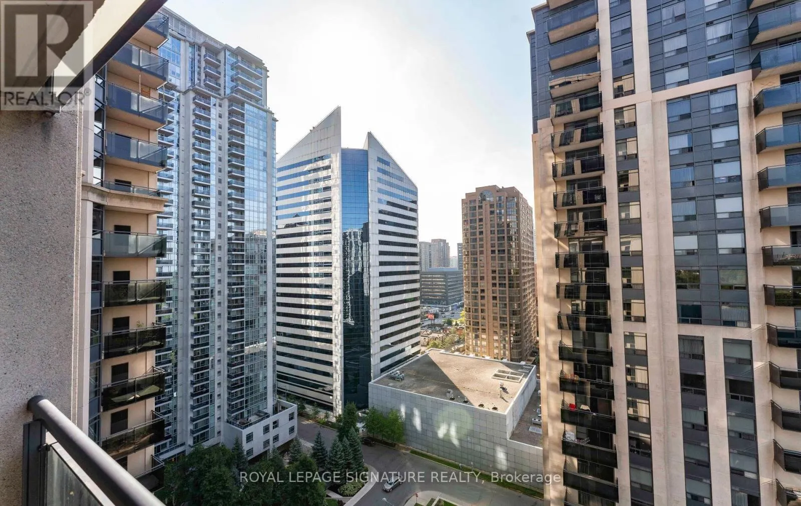 2003 - 155 BEECROFT ROAD