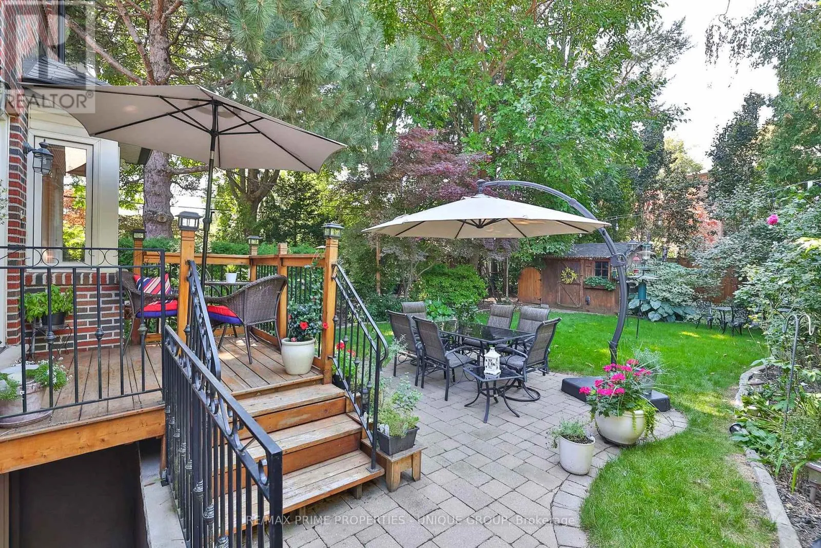 4 TANAGER AVENUE