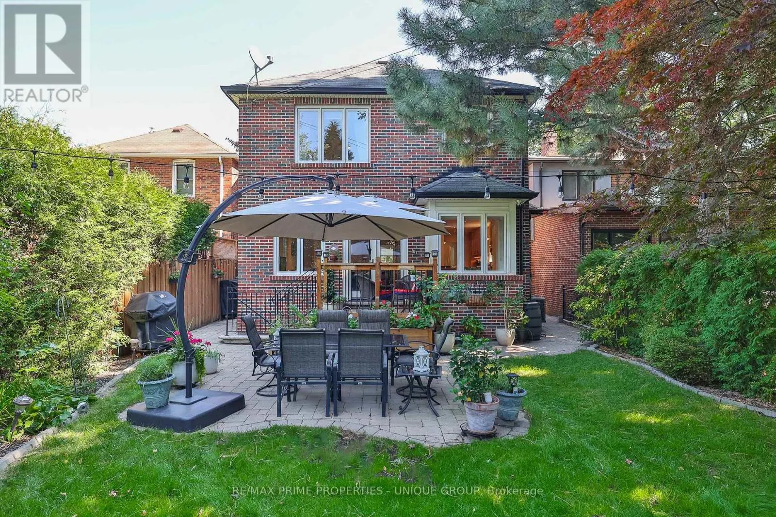 4 TANAGER AVENUE