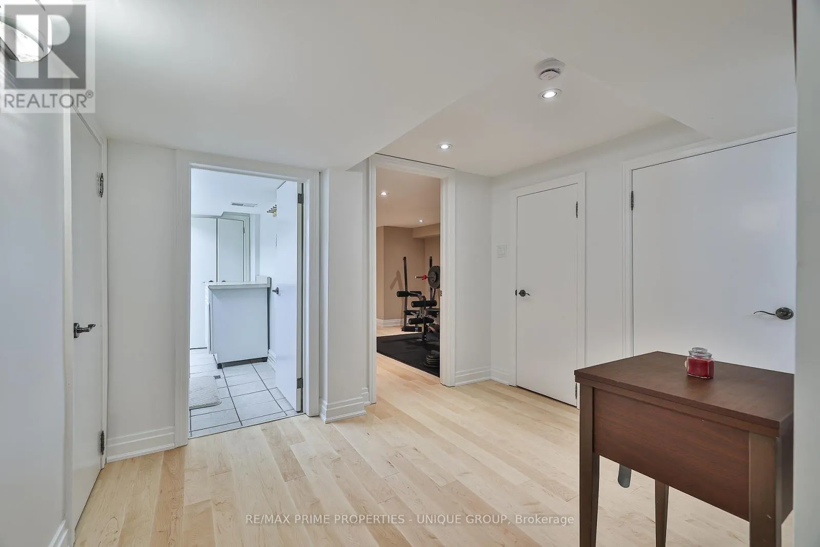 4 TANAGER AVENUE