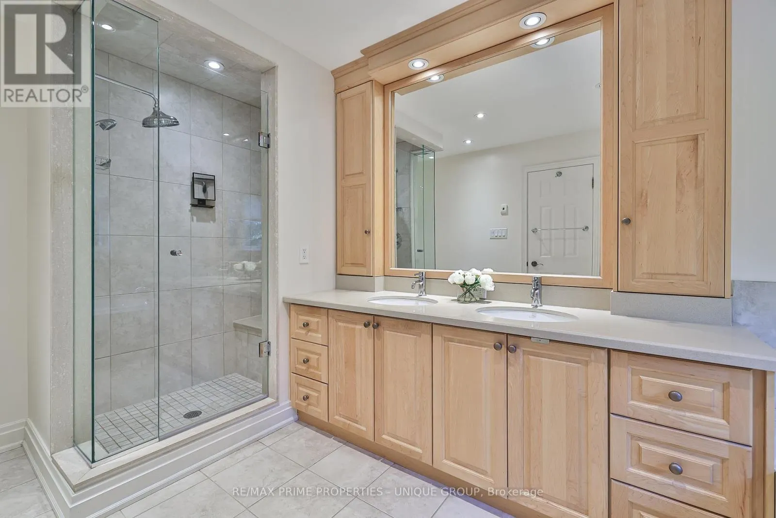 4 TANAGER AVENUE