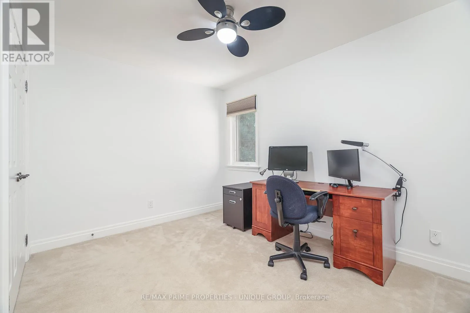 4 TANAGER AVENUE