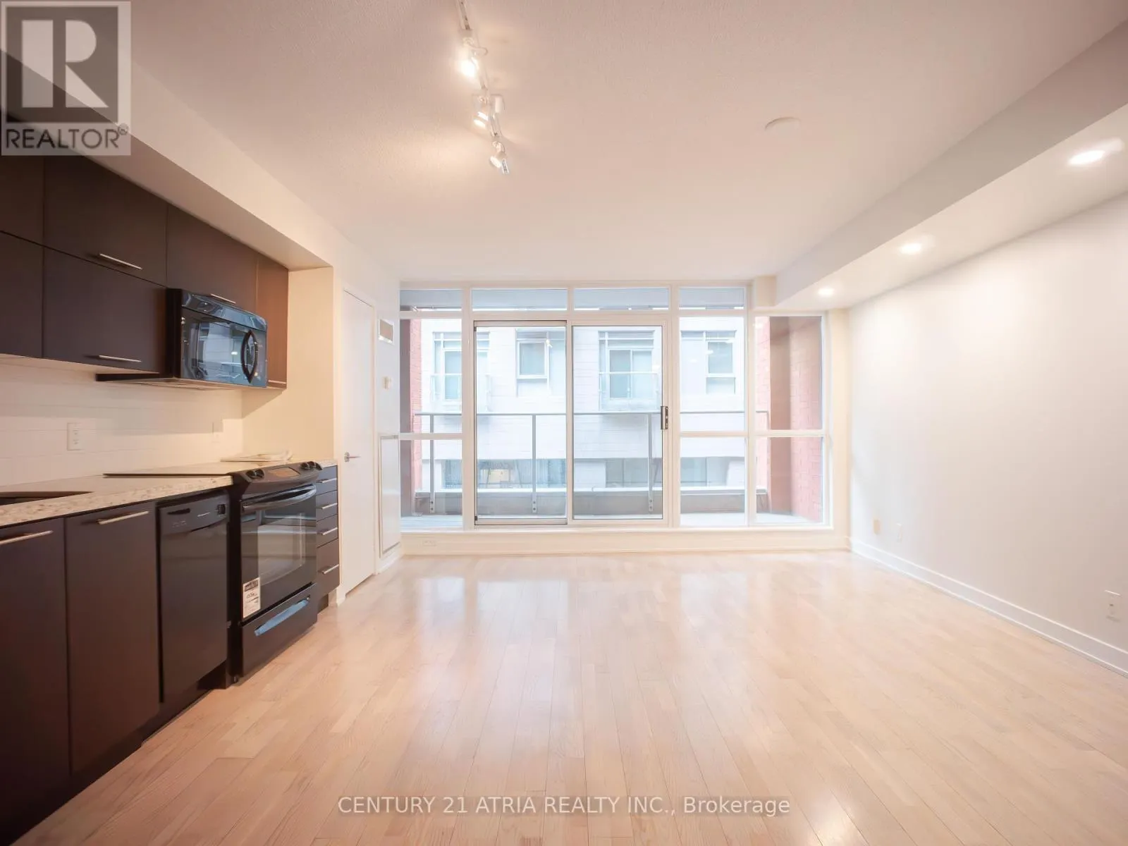 209 - 21 NELSON STREET