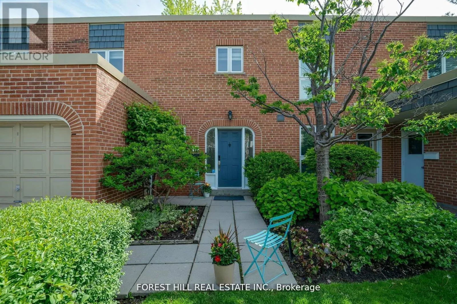 11 SCENIC MILL WAY