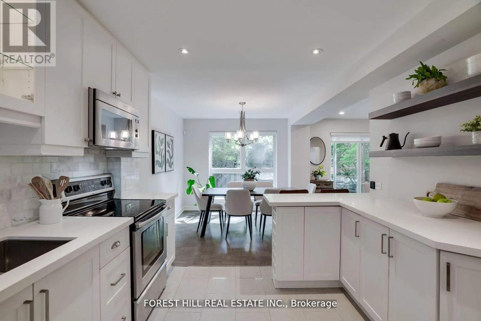 11 SCENIC MILL WAY
