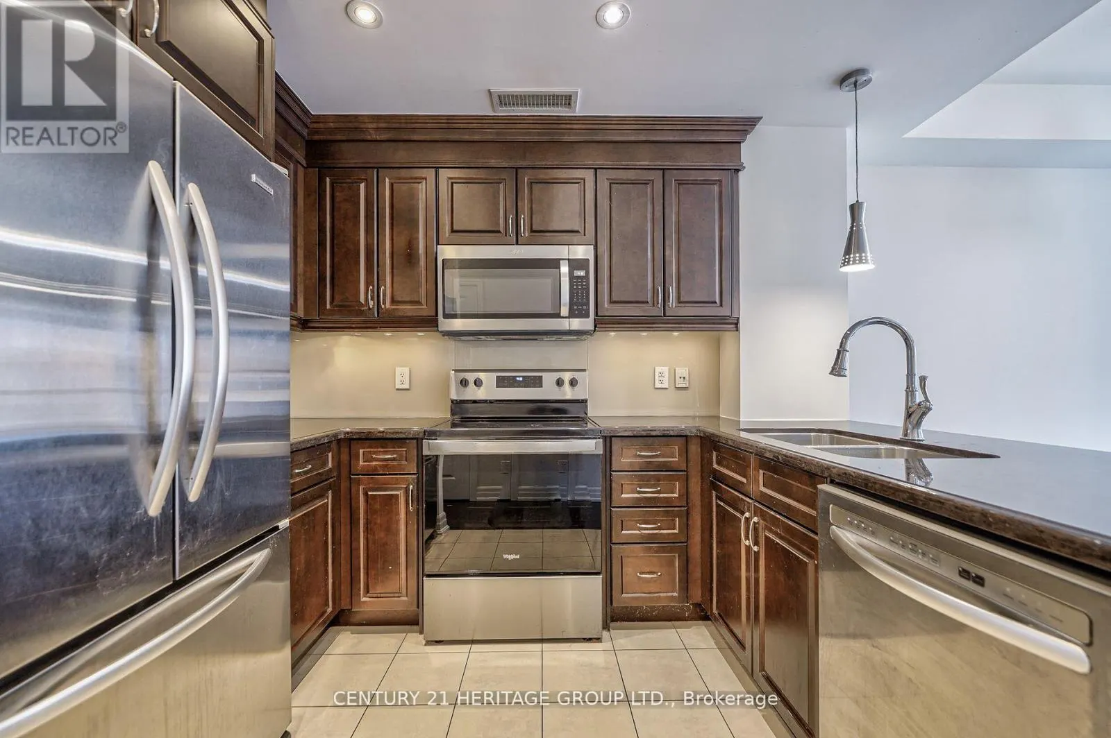 501 - 23 REAN DRIVE