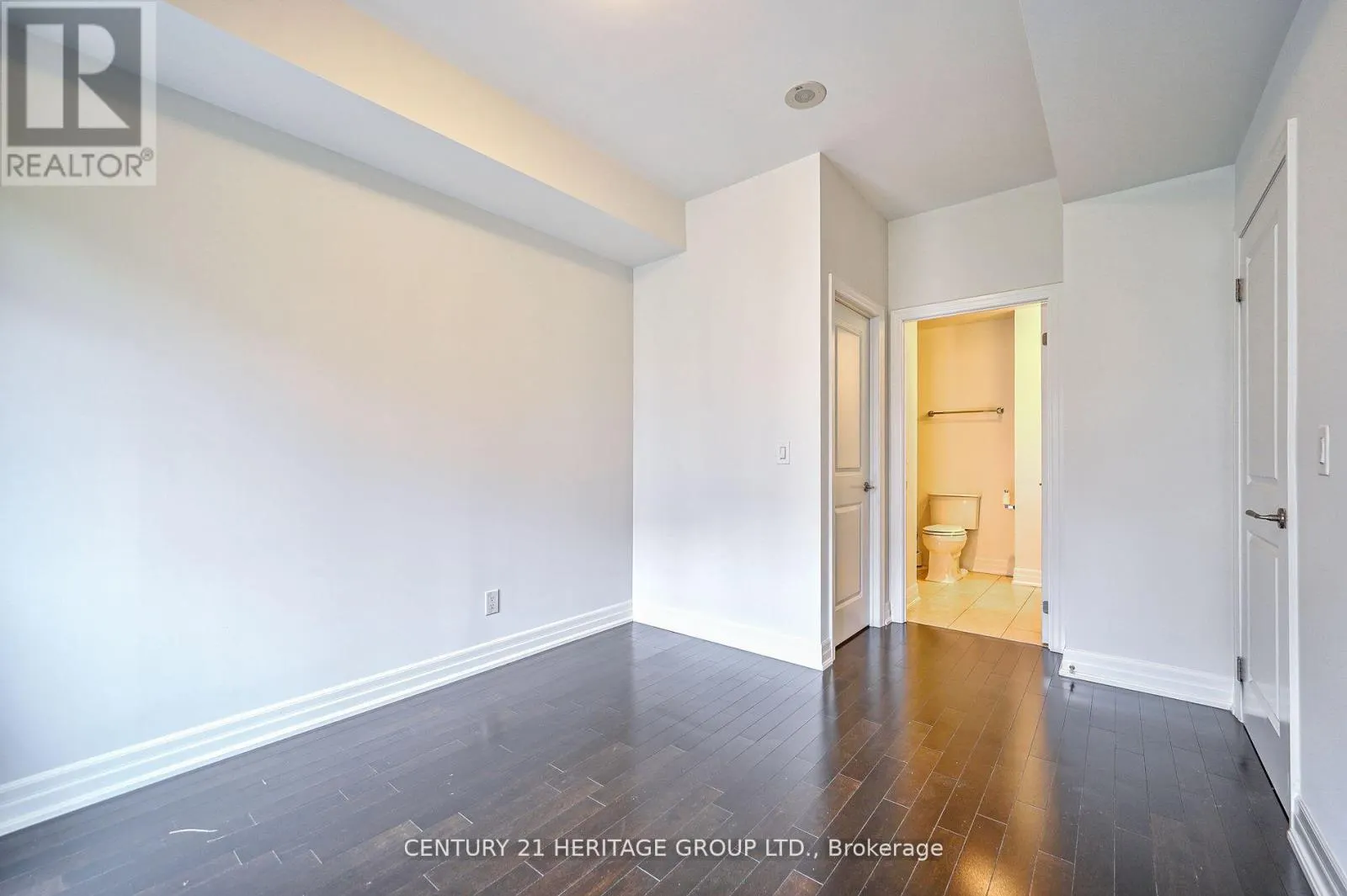 501 - 23 REAN DRIVE
