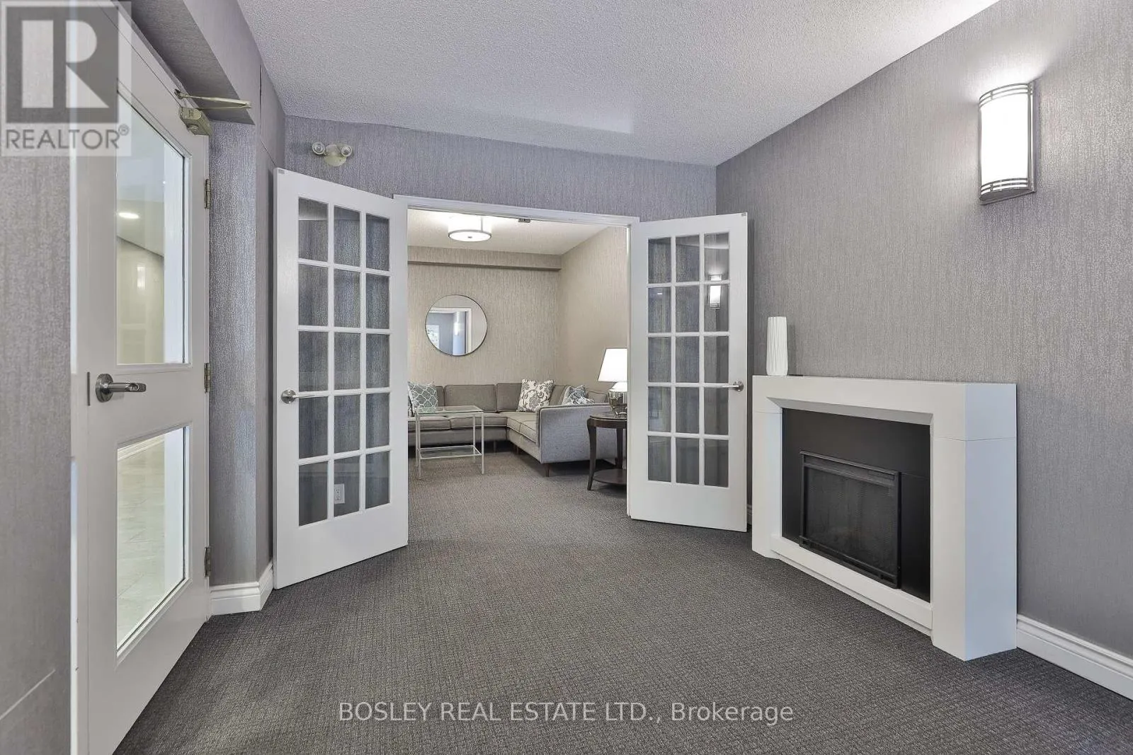 306 - 928 MILLWOOD ROAD