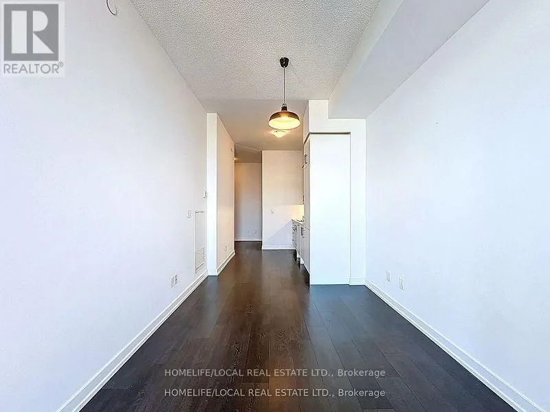# 506 - 297 COLLEGE STREET
