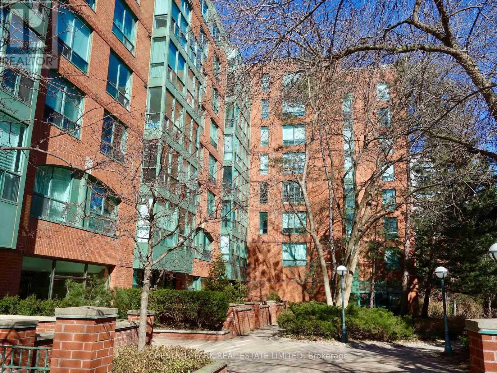 615 - 95 PRINCE ARTHUR AVENUE