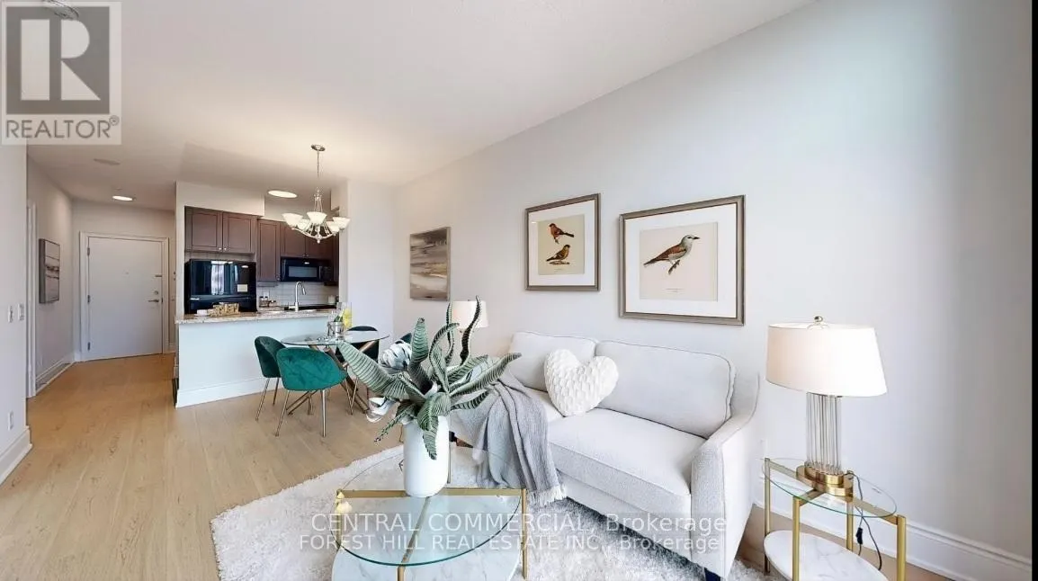 PH24 - 25 GREENVIEW AVENUE E