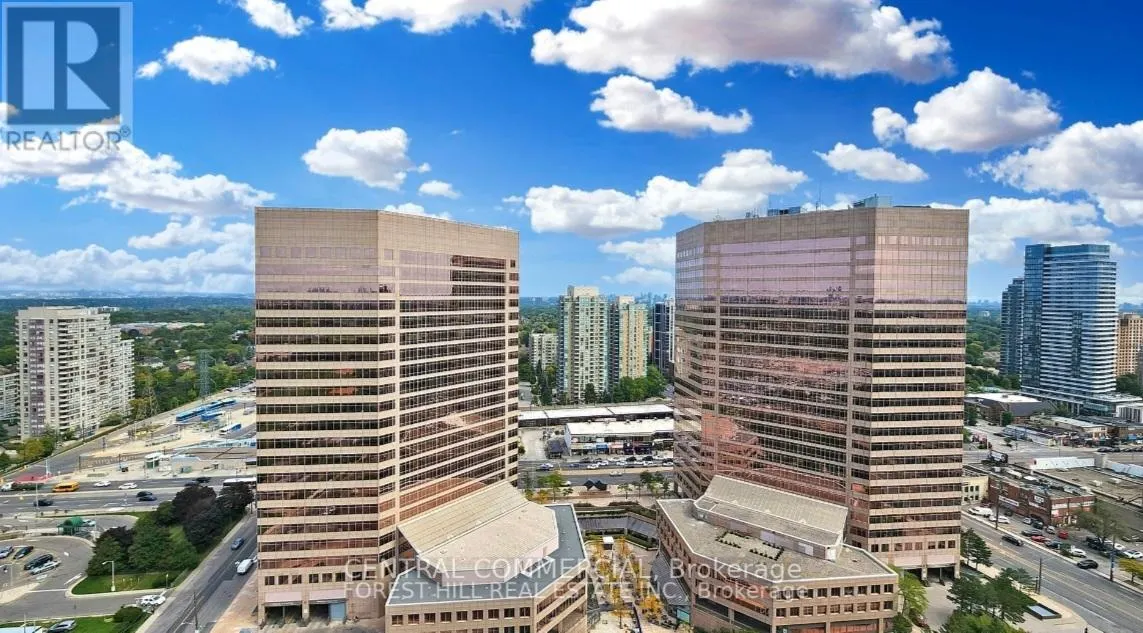PH24 - 25 GREENVIEW AVENUE E