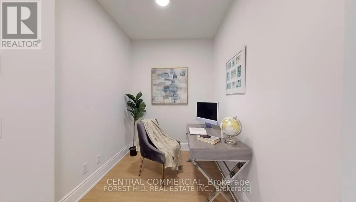 PH24 - 25 GREENVIEW AVENUE E