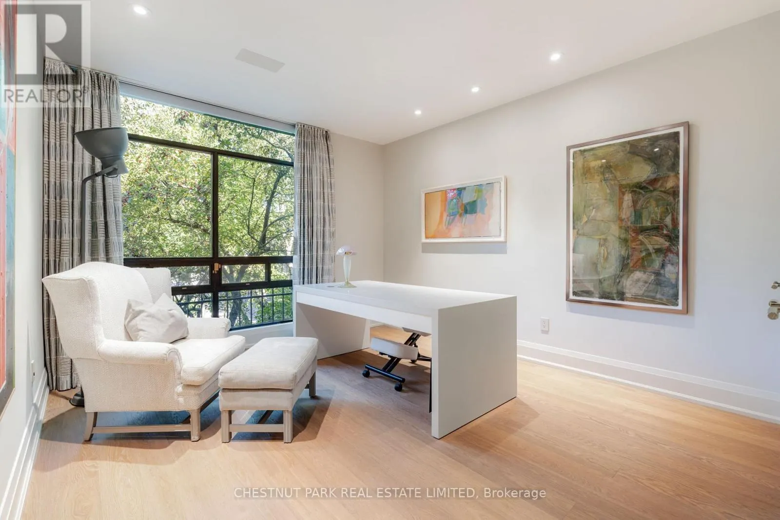 84 ORIOLE ROAD