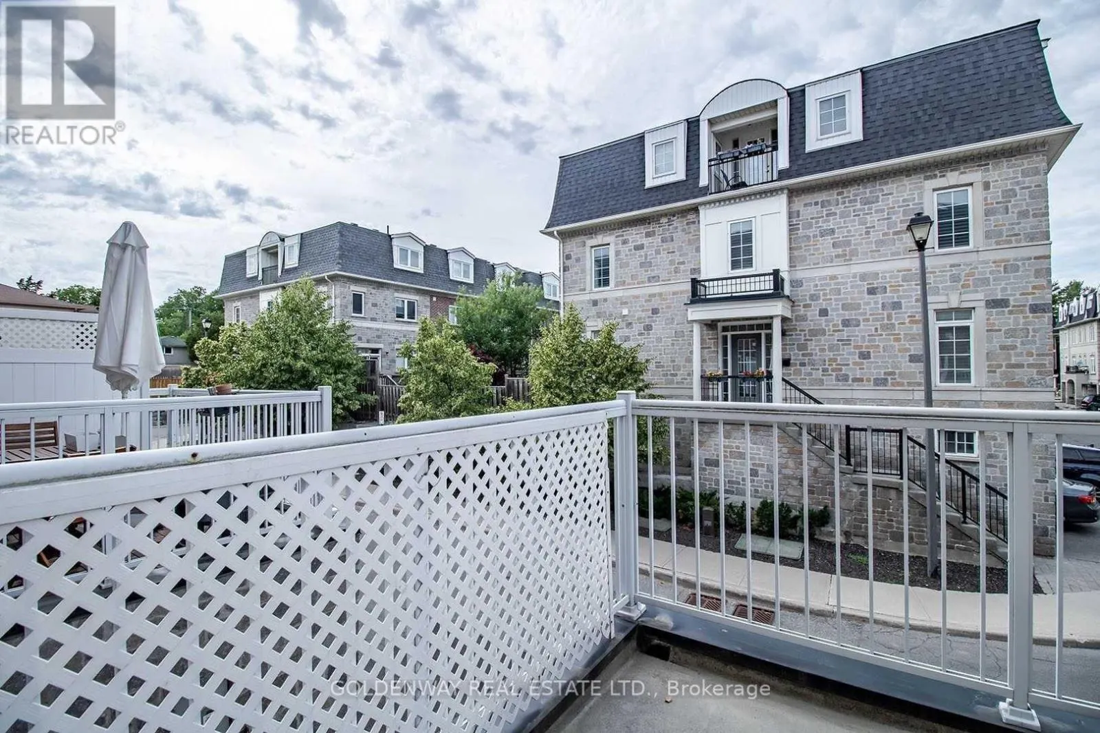 132A FINCH AVENUE W