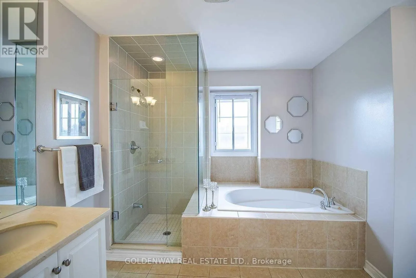 132A FINCH AVENUE W